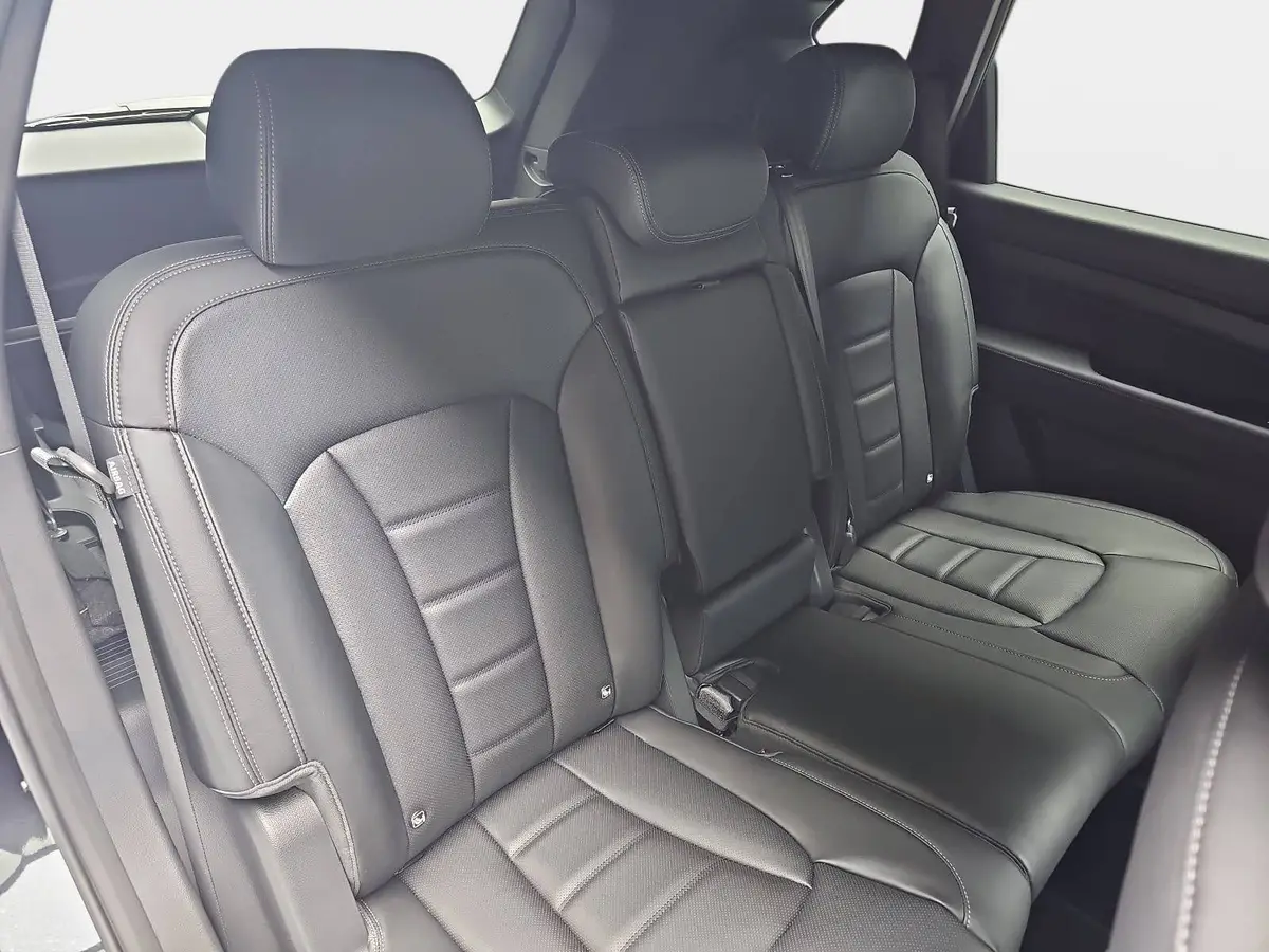 KGM REXTON 2.2 DIESEL 4WD BLISS AUTOMATIK AHK 3,5T