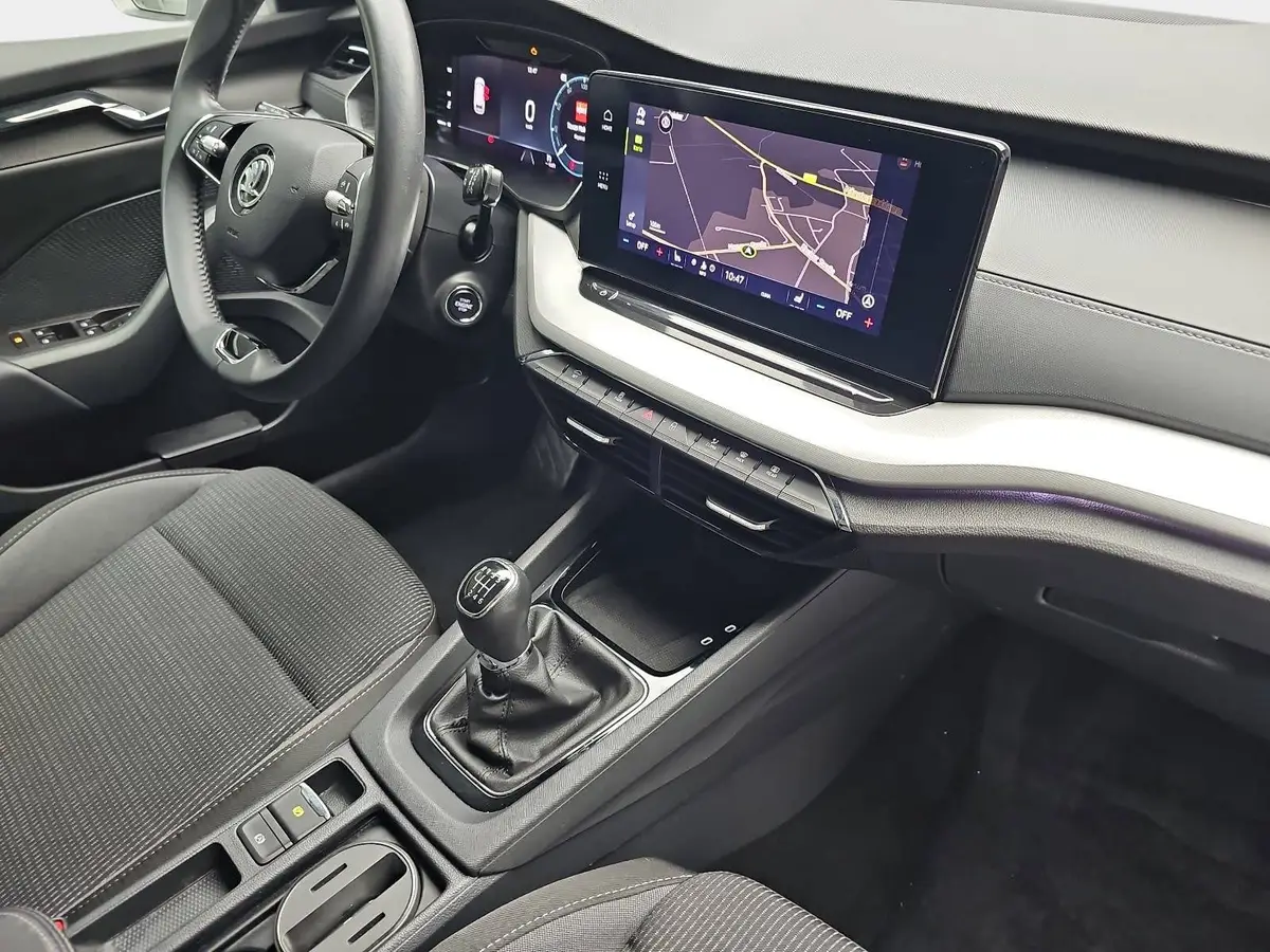 SKODA OCTAVIA COMBI 1.0 TSI AMBITION NAVI LED PDC