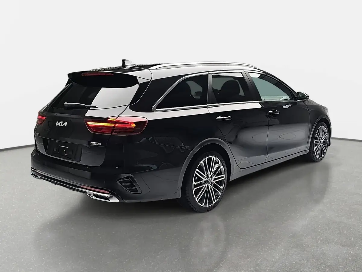 KIA CEED SW 1.5 T-GDI DCT7 GT-LINE TECHNOLOGIE LEDER GLASDACH PERFORMANCE