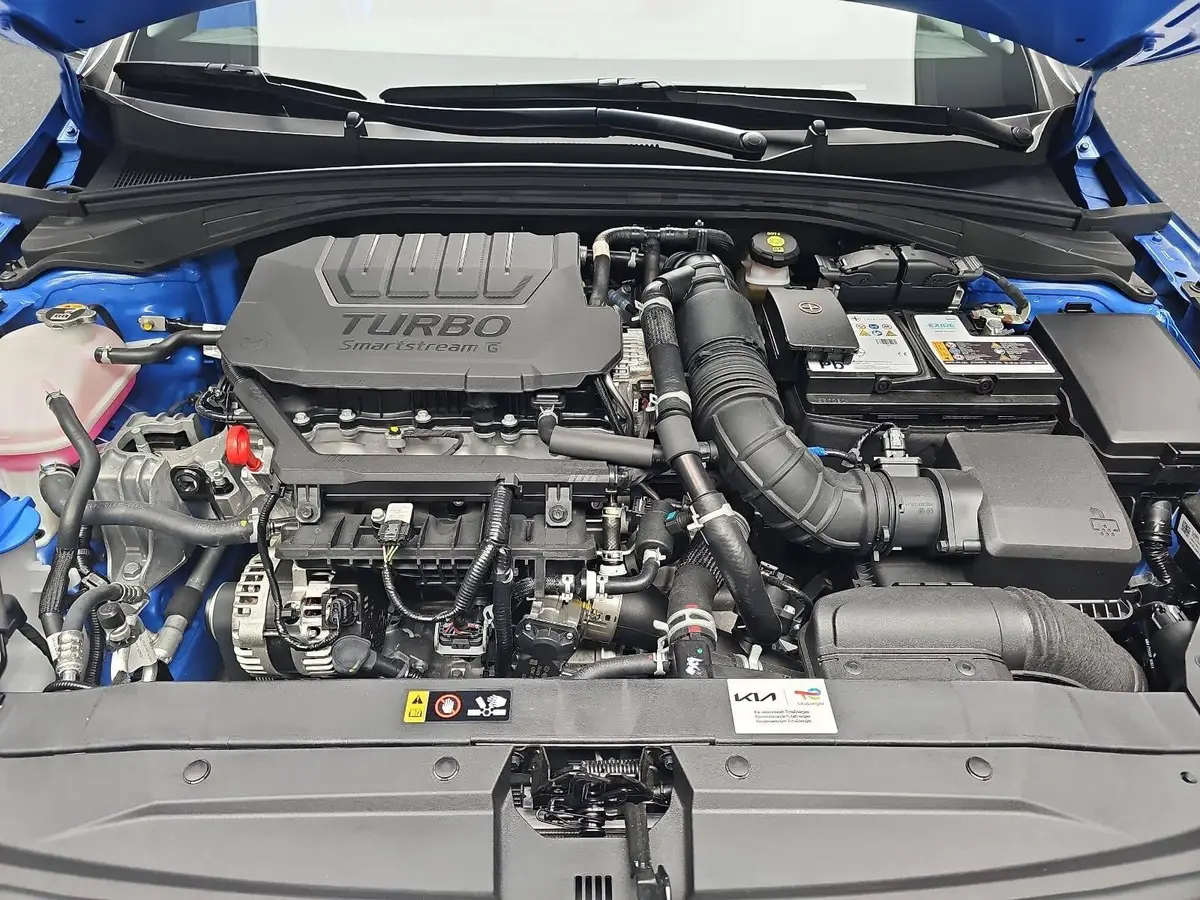 KIA CEED SW 1.5 T-GDI DCT7 GT-LINE