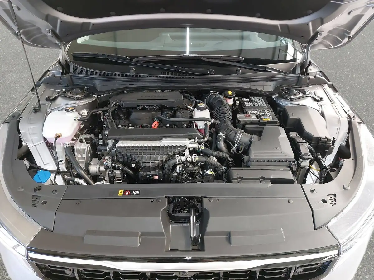 KIA K4 SW 1.6 T-GDI 150 PS DCT7 SPIRIT MJ26 DRIVEWISE-PARK SOUND