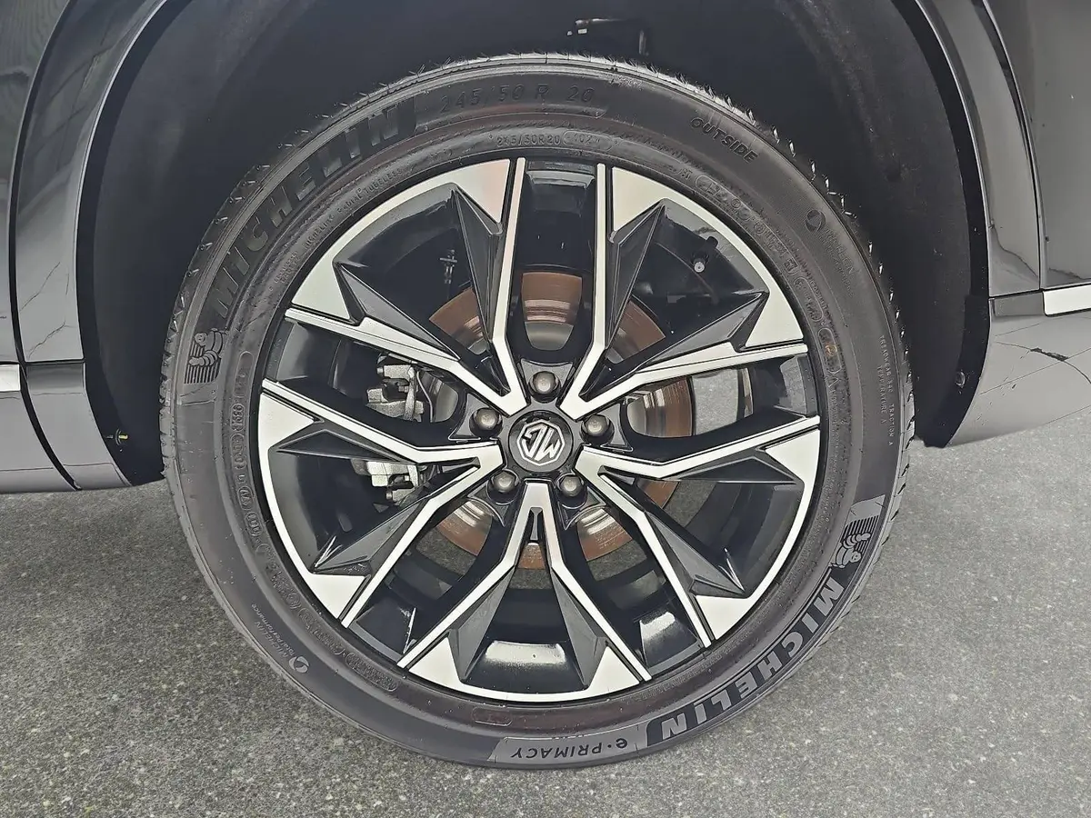 MG S9 PLUG-IN-HYBRID MY26 PREMIUM