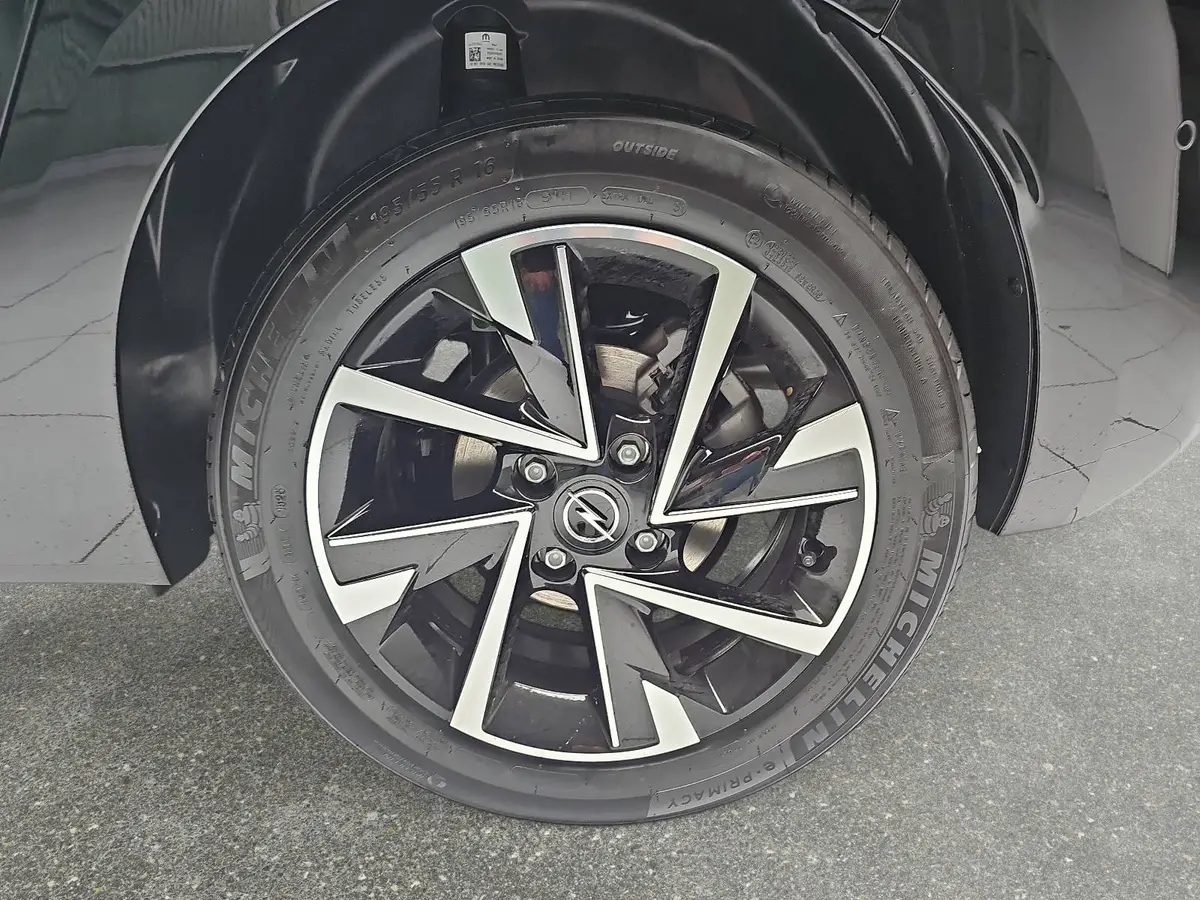 OPEL CORSA 1.2 TURBO AUTO. GS LED KLIMA SICHT WINTER DAB KAME