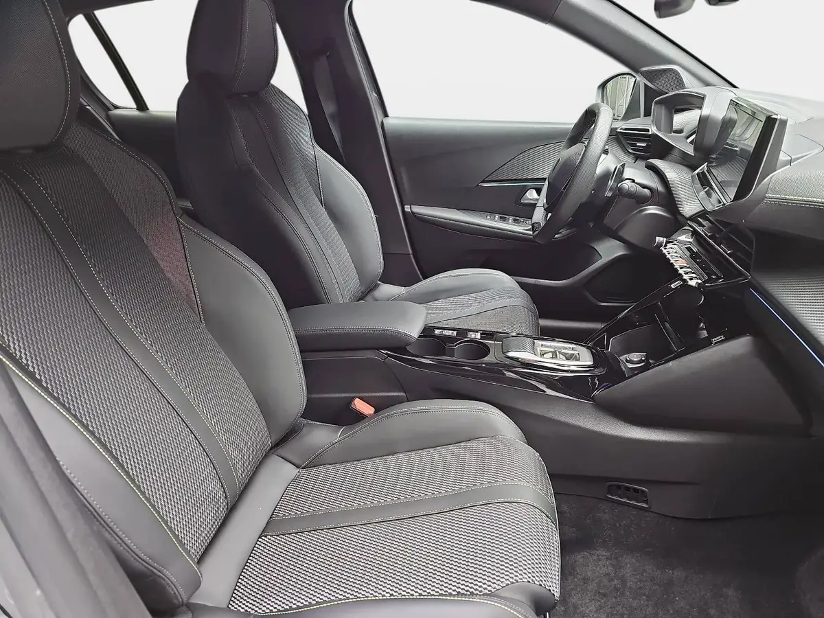 PEUGEOT 208 1.2 HYBRID 110 E-DSC6 GT KLIMA LED MIRROR-SCREEN K