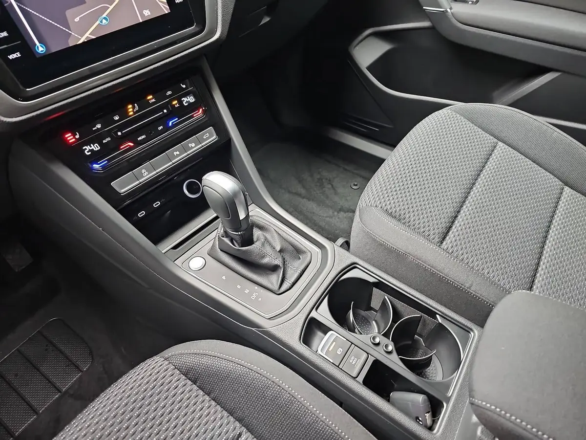 VW TOURAN 1.5 TSI DSG COMFORTLINE NAVI LED ACC SPUR WINTER 7