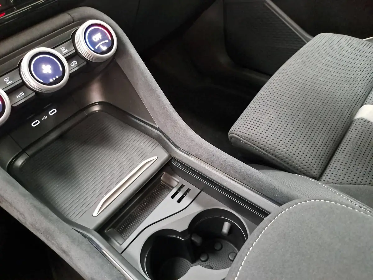 SKODA KODIAQ 1.5 TSI DSG SPORTLINE NAVI LED ACC PANO WINTER AHK