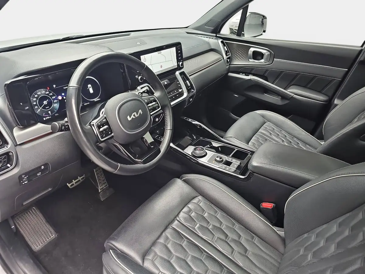 KIA SORENTO 2.2 CRDI AWD DCT8 PLATINUM MJ23 LEDER NAPPA GLASDACH