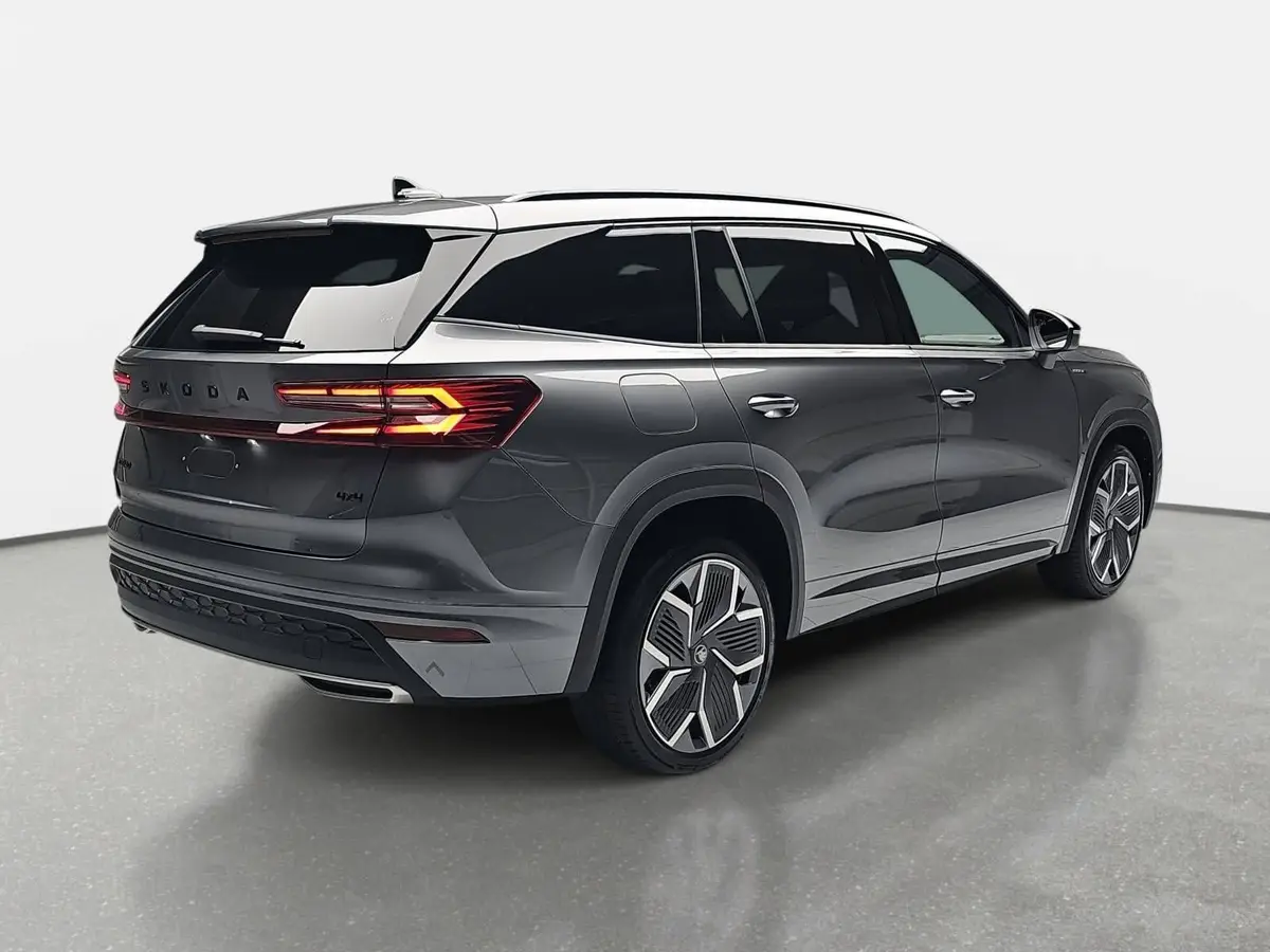 SKODA KODIAQ 2.0 TSI DSG SPORTLINE 4X4 NAVI LED