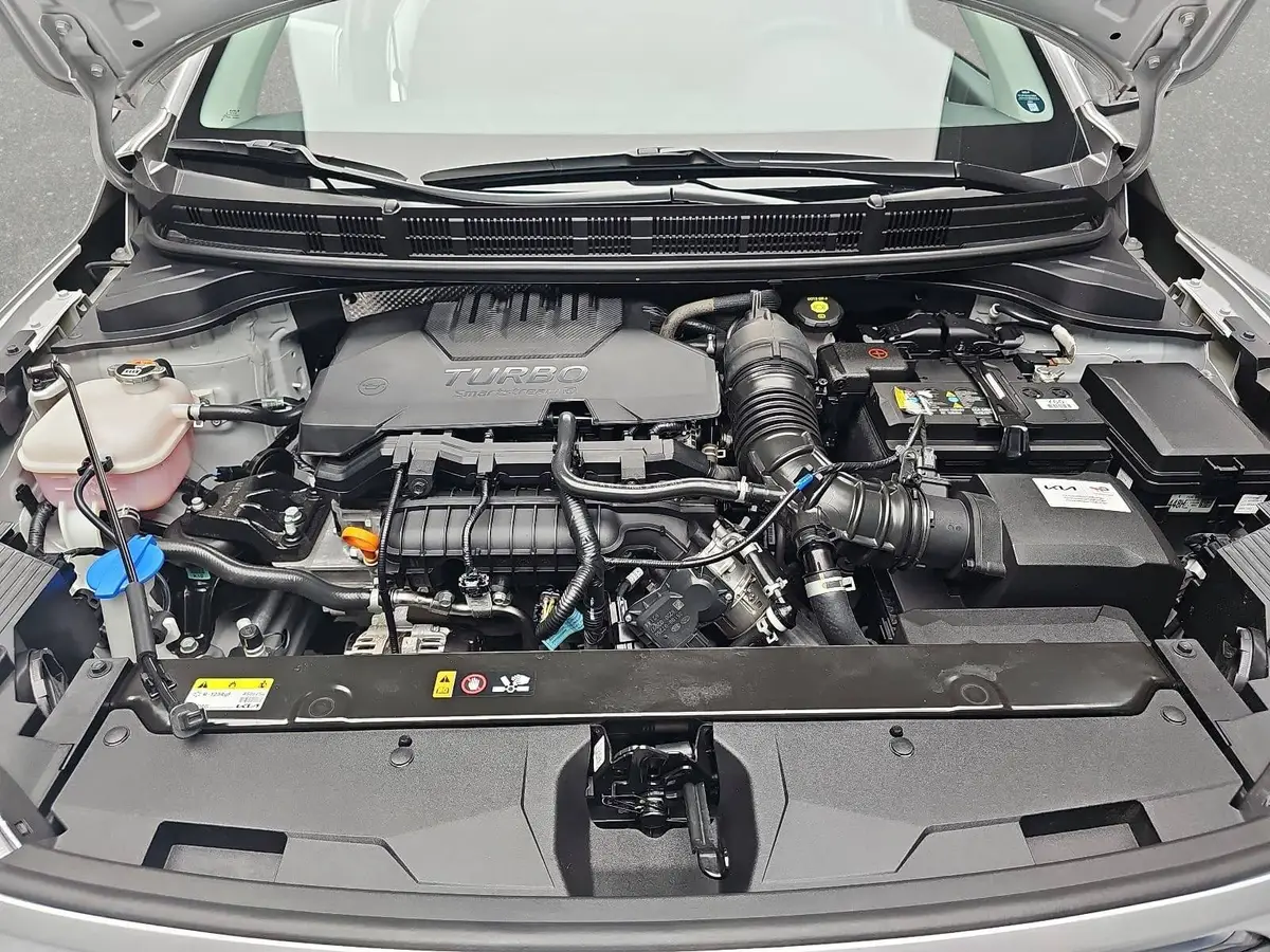 KIA STONIC 1.0 T-GDI DCT Navi Winter Kamera