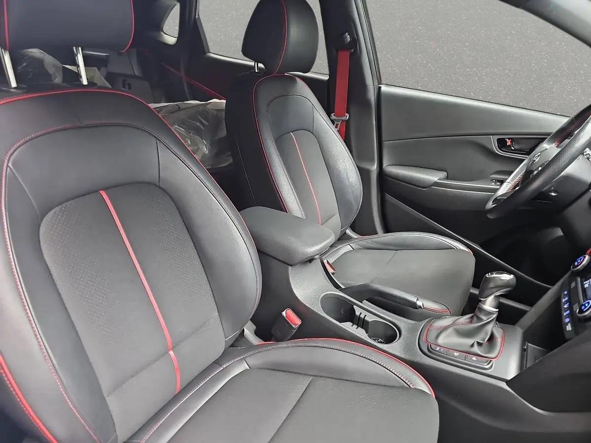 HYUNDAI KONA 1.0 T-GDI ADVANTAGE GRA WINTER HUD