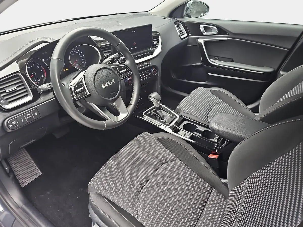 KIA CEED 1.5 T-GDI DCT7 SPIRIT TECHNOLOGIE