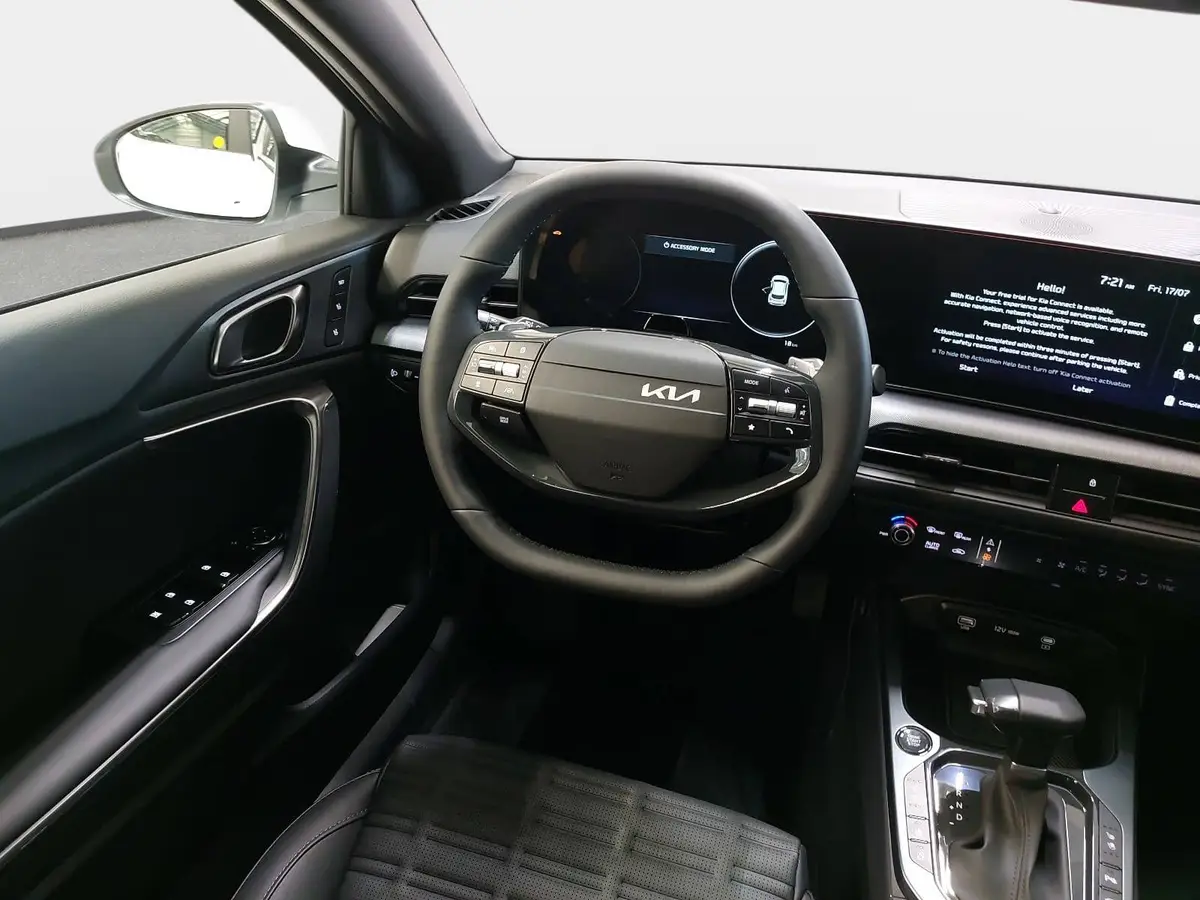 KIA XCEED 1.6 T-GDI 180 DCT SPIRIT MJ27 SOUND SITZ ADVANCED