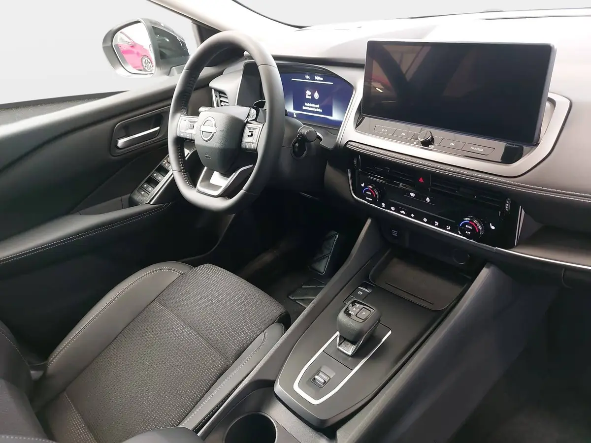NISSAN QASHQAI 1.3 DIG-T MHEV AUTO. MJ27 N-CONNECTA WINTER EL-HECKKLAPPE PANO
