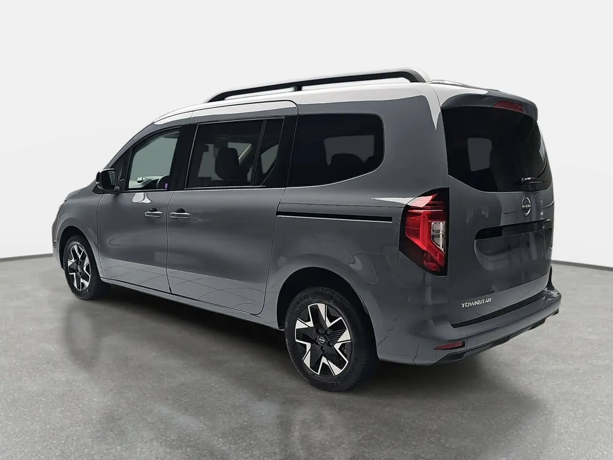 NISSAN TOWNSTAR KOMBI 1.3 DIG-T L2 2.3T TEKNA 7-SITZER