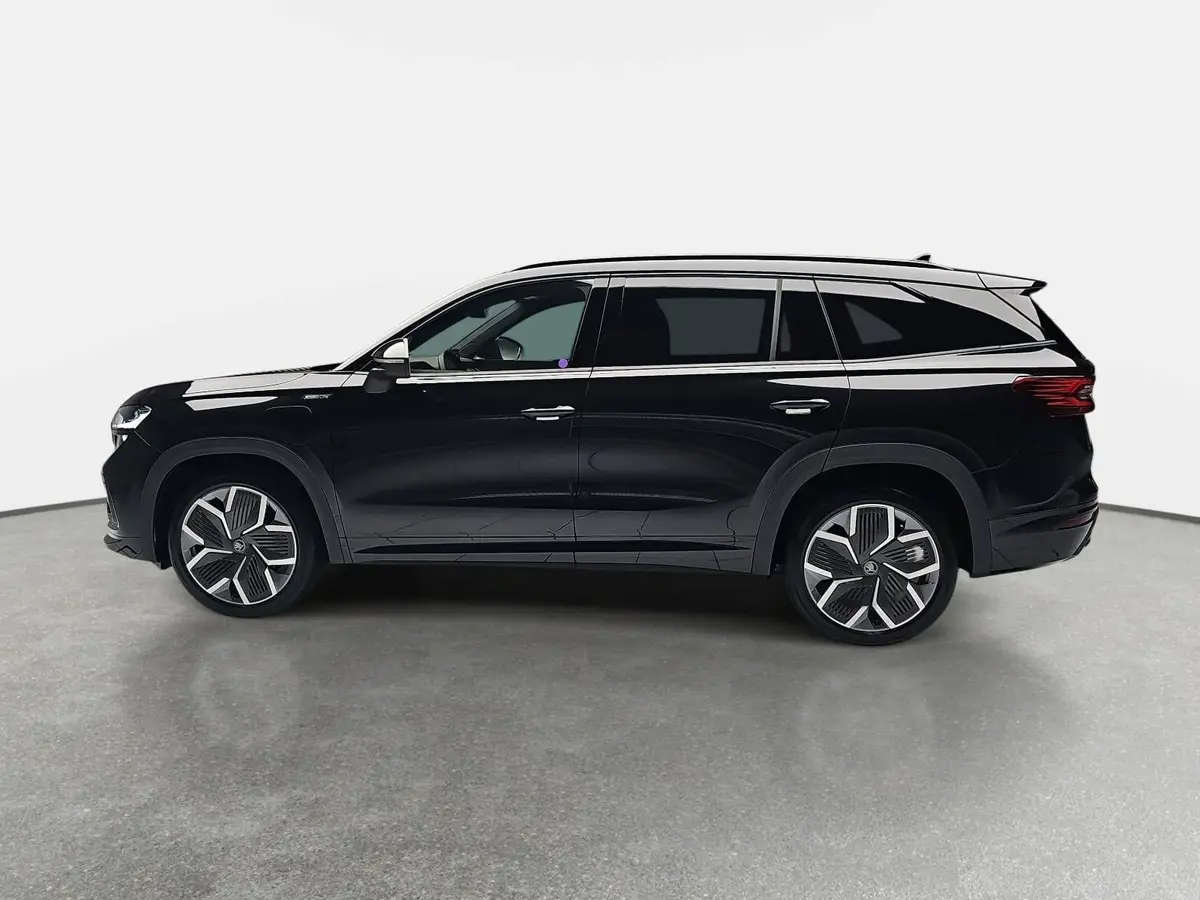 SKODA KODIAQ 1.5 TSI DSG IV PHEV SPORTLINE AHK PANO LM