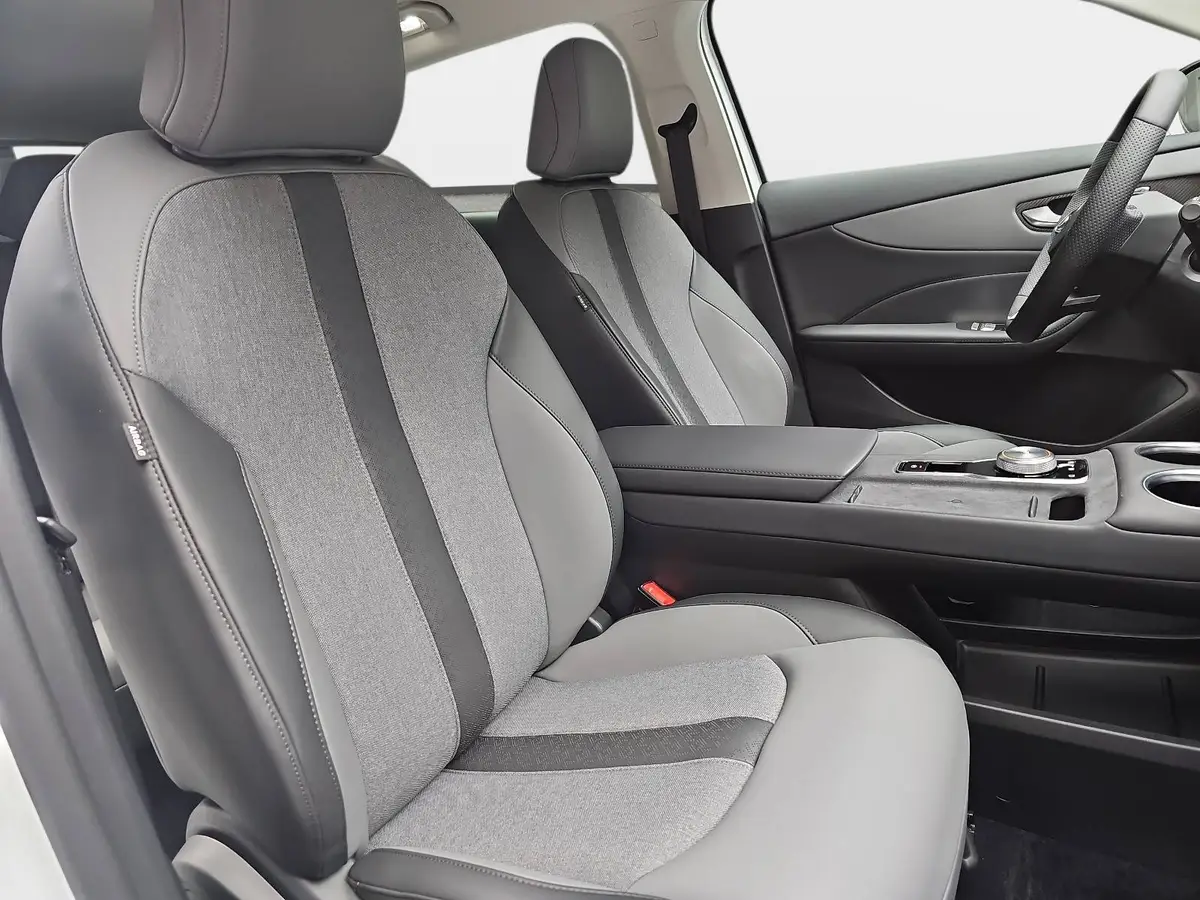 MG S5 EV 64 KWH MY25 LUXURY