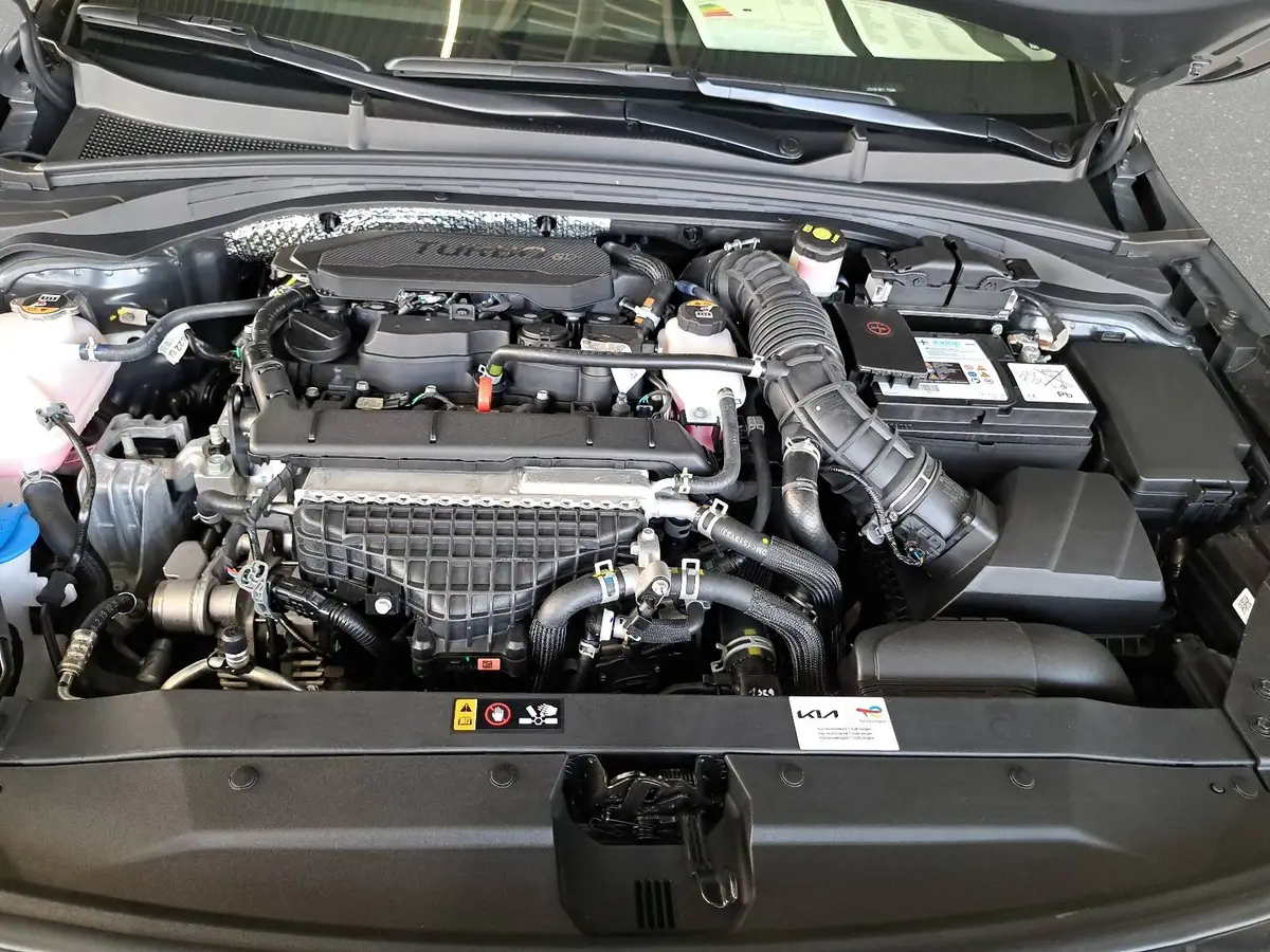 KIA XCEED 1.6 T-GDI 150 DCT SPIRIT MJ26 XCLUSIVE