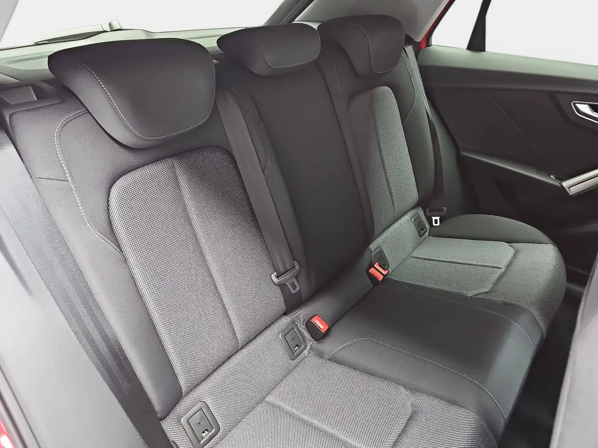 AUDI Q2 35 TFSI S-TRONIC S LINE NAVI LED ACC EL.HECKKL. WI