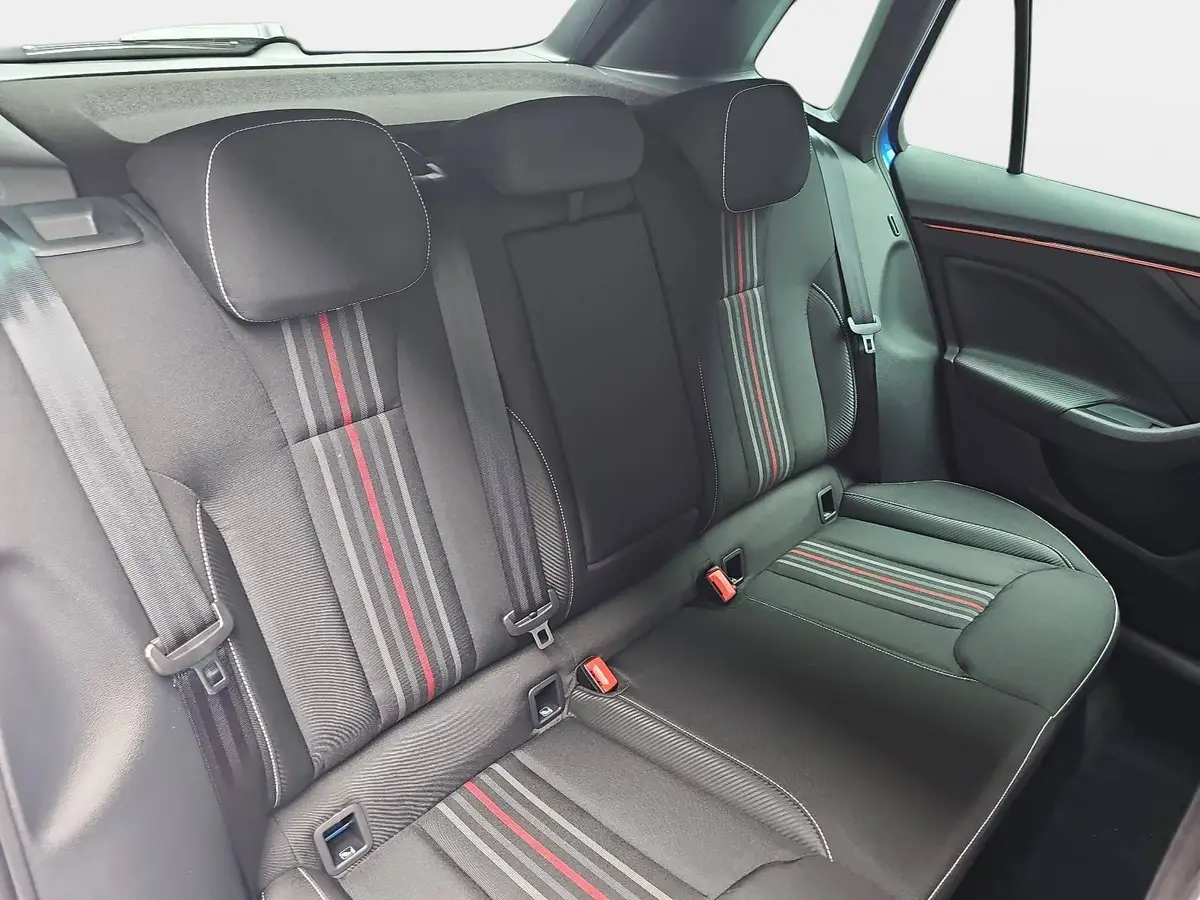 SKODA KAMIQ 1.5 TSI DSG MONTE CARLO MATRIX KAMERA AHK