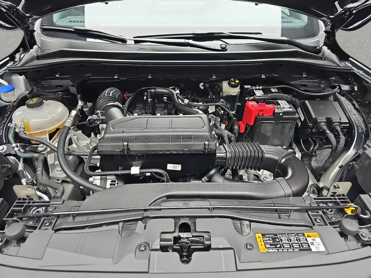 FORD KUGA 1.5 EB AUTO. ST-LINE NAVI LED KLIMAAUTO WINTER SIC