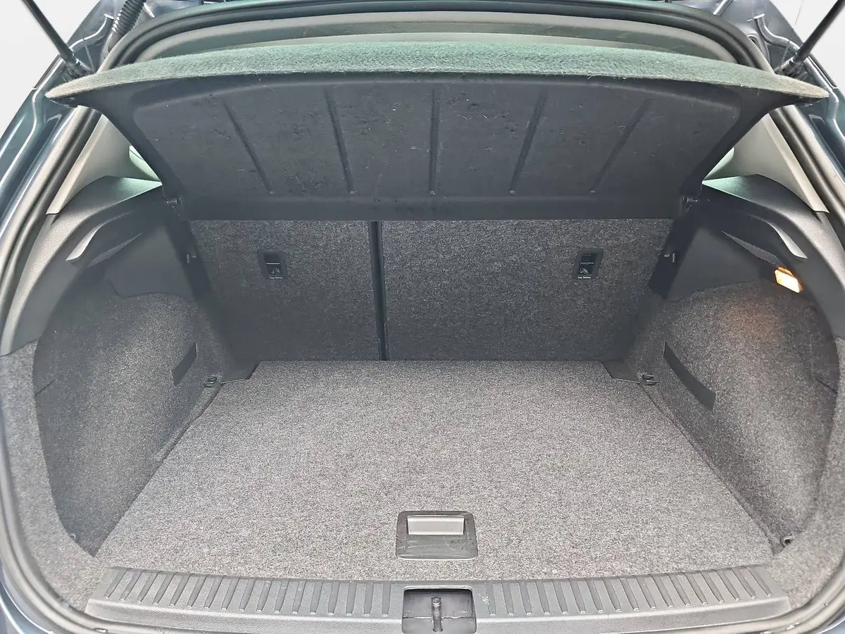 SEAT ARONA 1.0 TSI STYLE LED KLIMAAUTO PDC