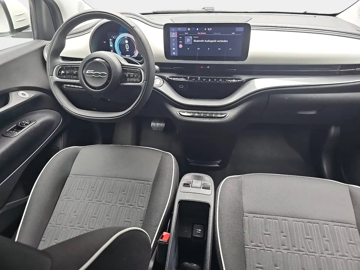 FIAT 500C ELEKTRO 42 KWH STYLE-PAKET, APPLE CARPLAY/ANDROID AUTO, DAB+