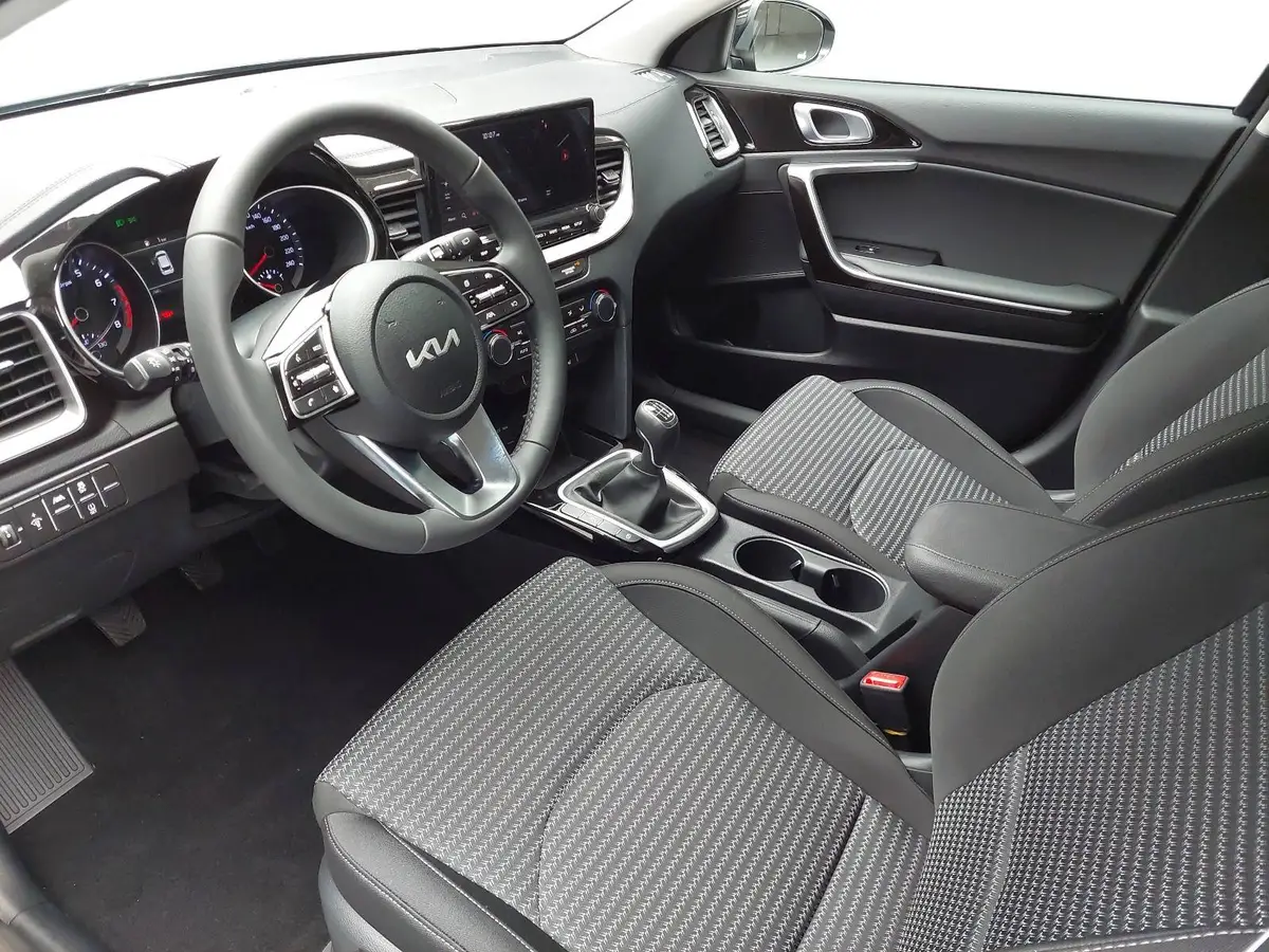 KIA CEED 1.0 T-GDI VISION KOMFORT+ SITZH.