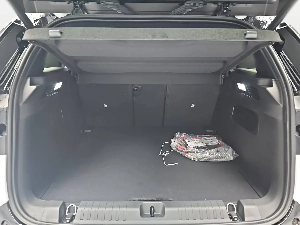 JEEP COMPASS 1.6 PLUG-IN HYBRID DCT FIRST EDITION MJ26 PREMIUM-PAKET, PANORAMA
