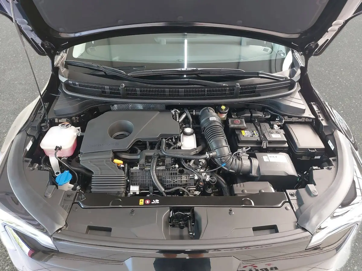 KIA STONIC 1.0 T-GDI 100 DCT VISION MJ26 SITZH. NAVI