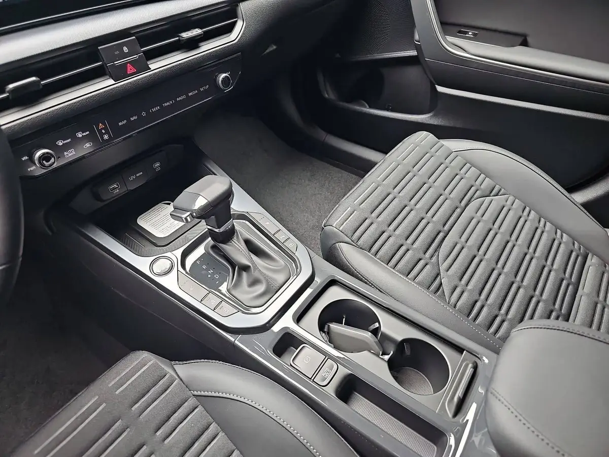 KIA XCEED 1.6 T-GDI 150 DCT SPIRIT MJ27 SOUND