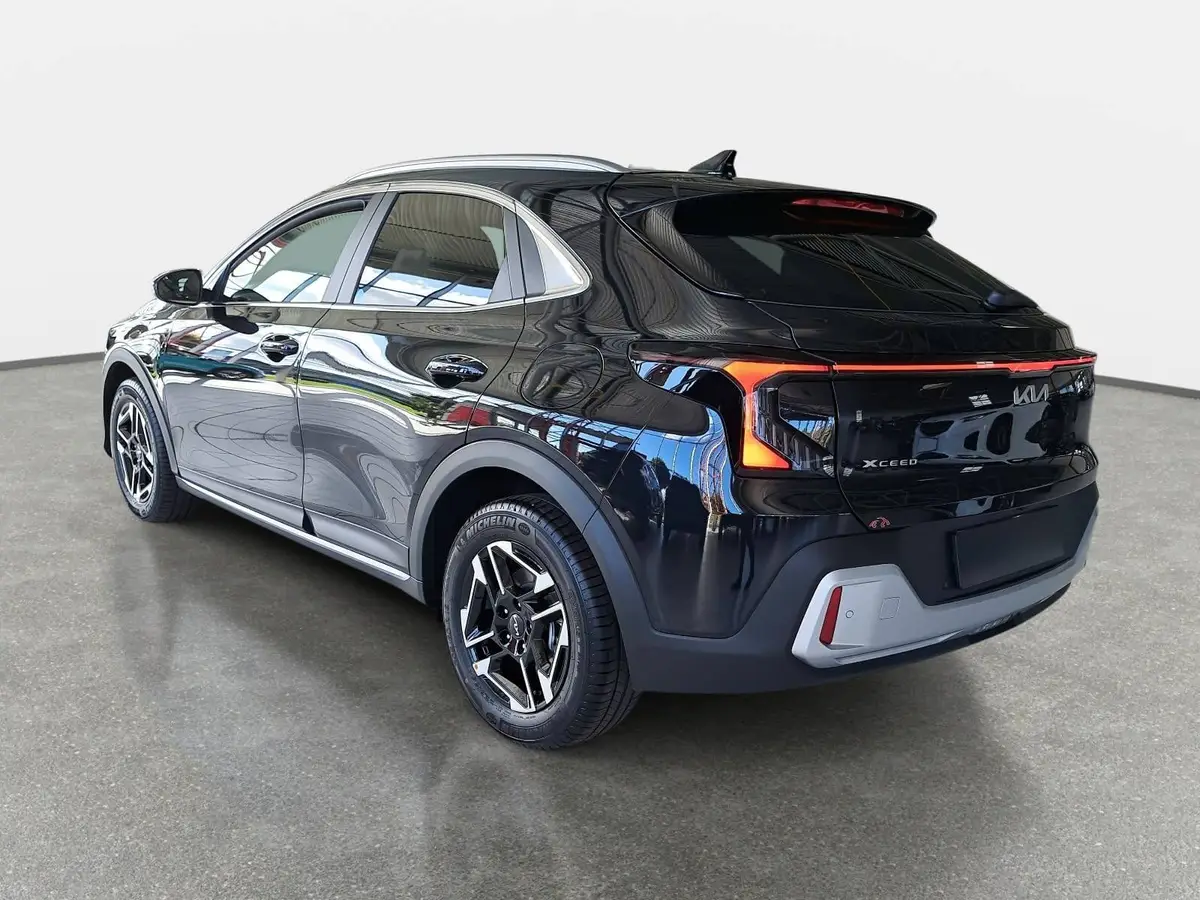 KIA XCEED 1.6 T-GDI 150 DCT VISION MJ27 KOMFORT-PRO