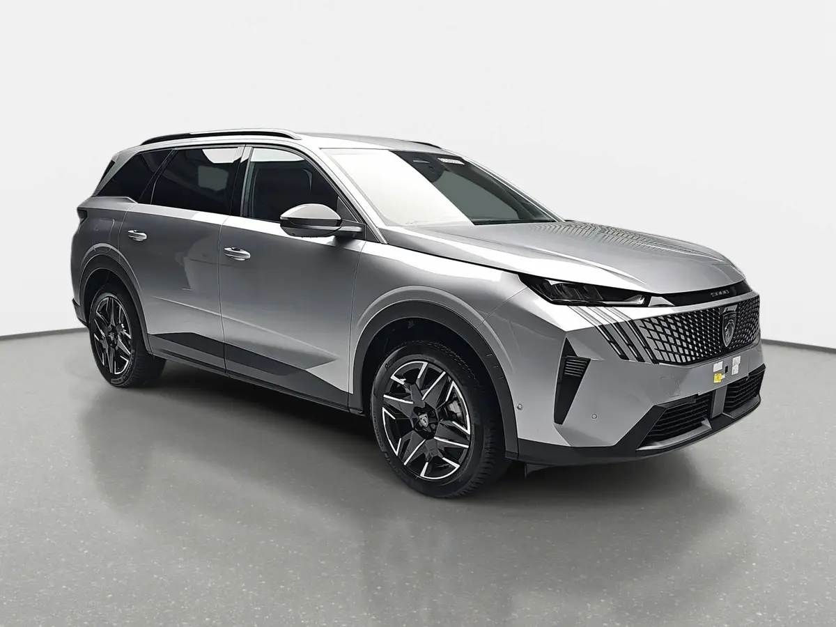 PEUGEOT 5008 1.2 HYBRID 145 E-DSC6 ALLURE KLIMA LED 7-S DAB 360