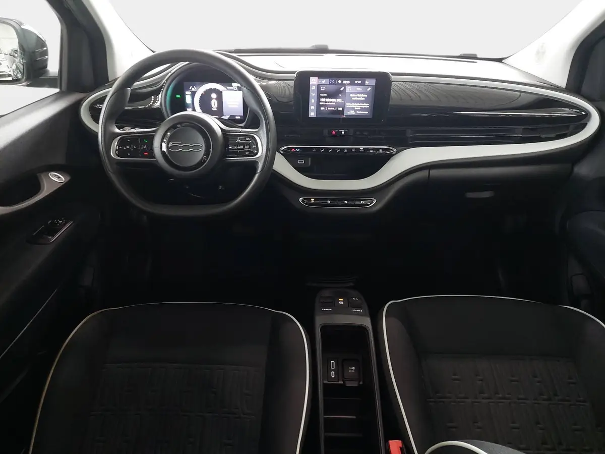 FIAT 500 ELEKTRO 23.8 KWH ACTION RADIO & WINTER PAKET GANZJAHRESREIFEN