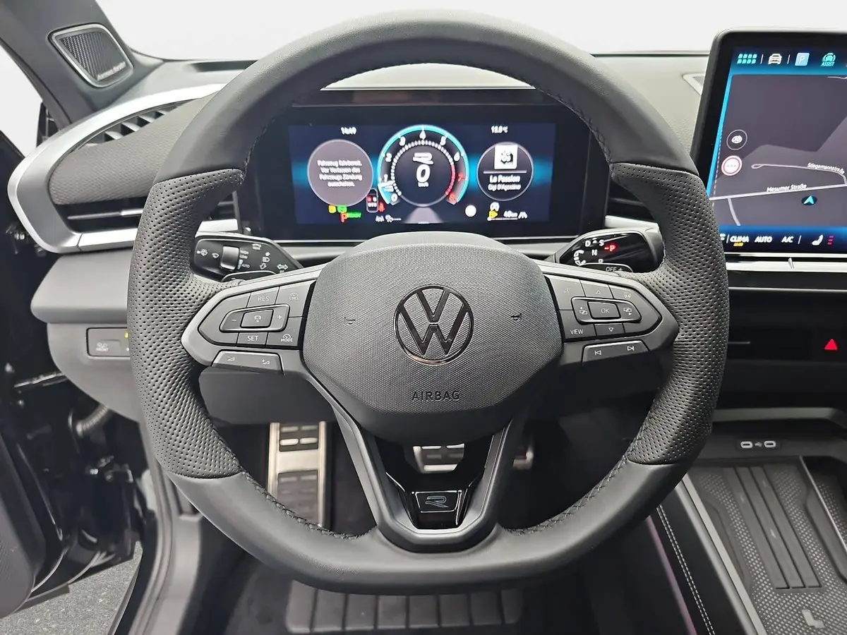 VW T-ROC 1.5 ETSI DSG R-LINE MATRIX AHK LM19