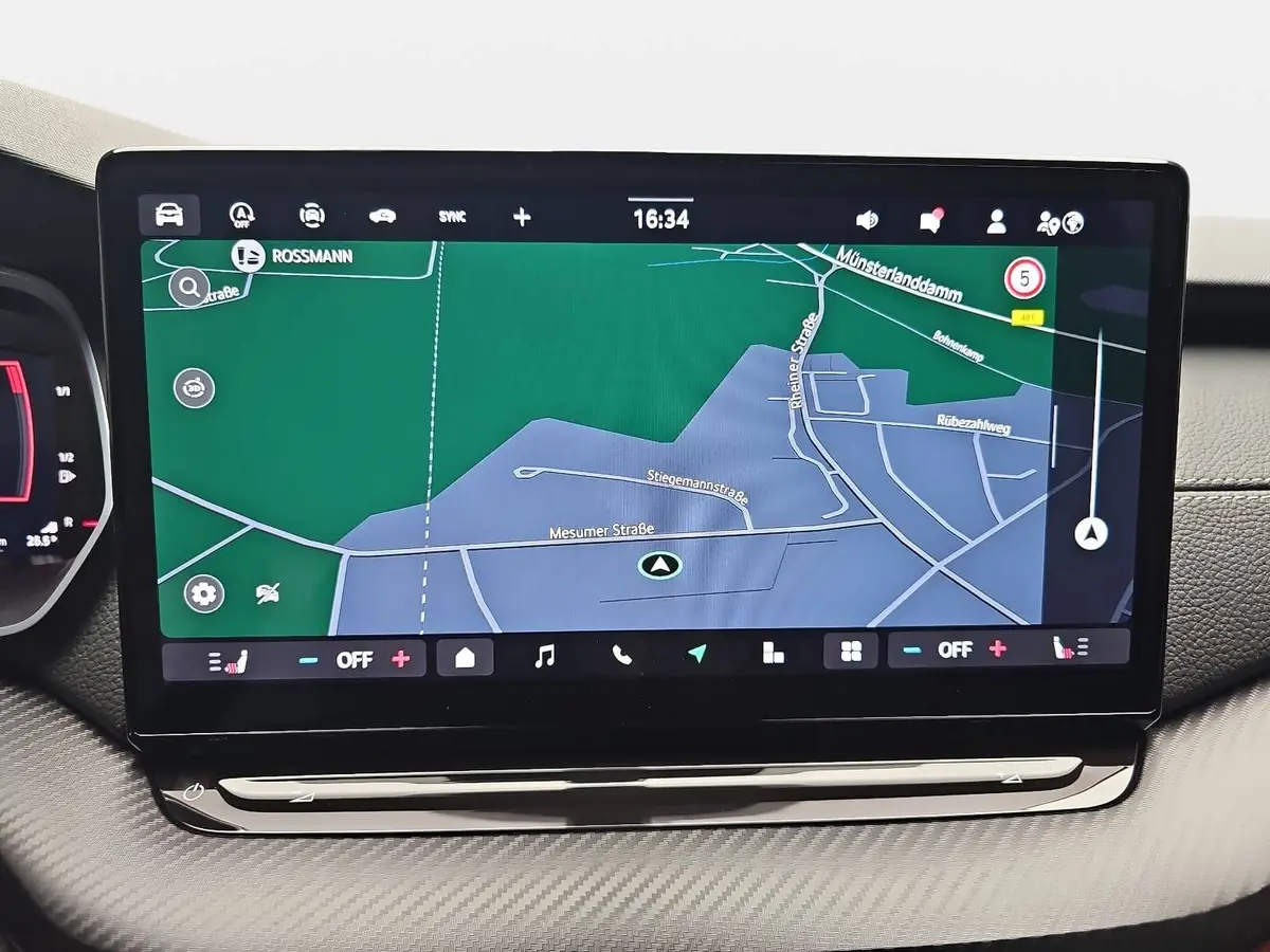 SKODA OCTAVIA COMBI 2.0 TDI DSG SPORTLINE NAVI LED