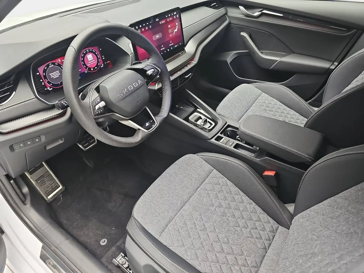 SKODA OCTAVIA 2.0 TSI DSG SPORTLINE 4X4 ACC PANO