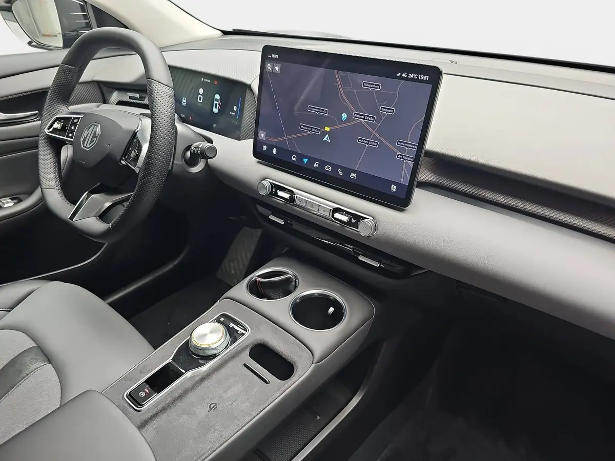 MG S5 EV 64 KWH MY25 LUXURY