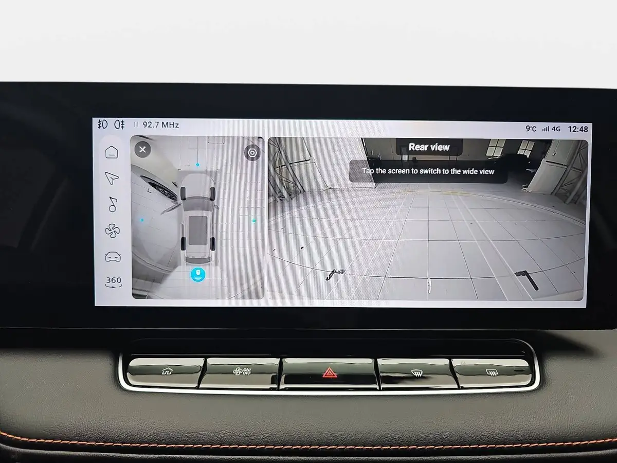 MG HS 1.5 HYBRID+ MY25.5 LUXURY LEDER 360-GRAD-KAMERA 19-ZOLL-LM