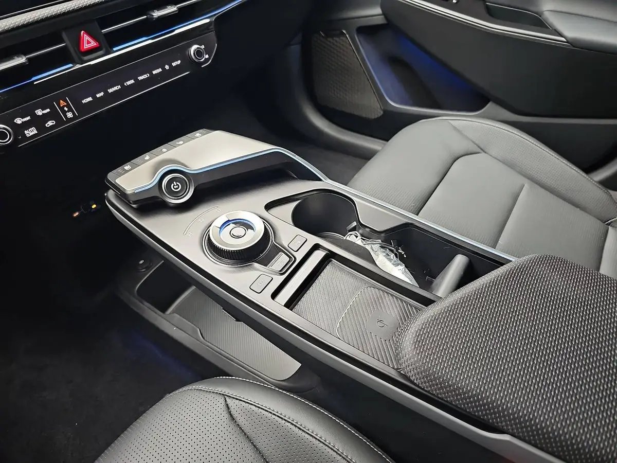 KIA EV6 EARTH 84 KWH RWD MJ25 WP COMFORT ASSIST DRIVE SOUND DESIGN