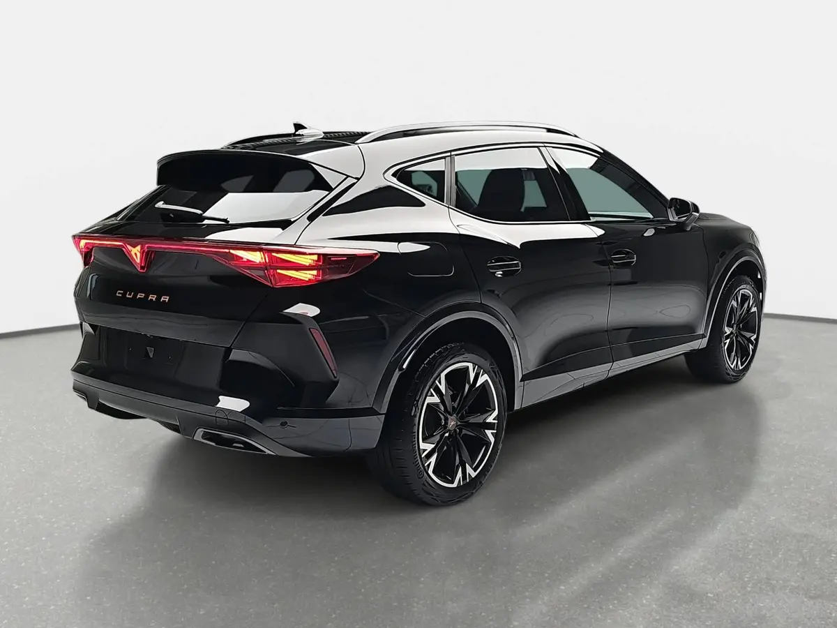 CUPRA FORMENTOR 1.5 ETSI DSG NAVI LED ACC SPURPAKET EL.HECKKL. KAM