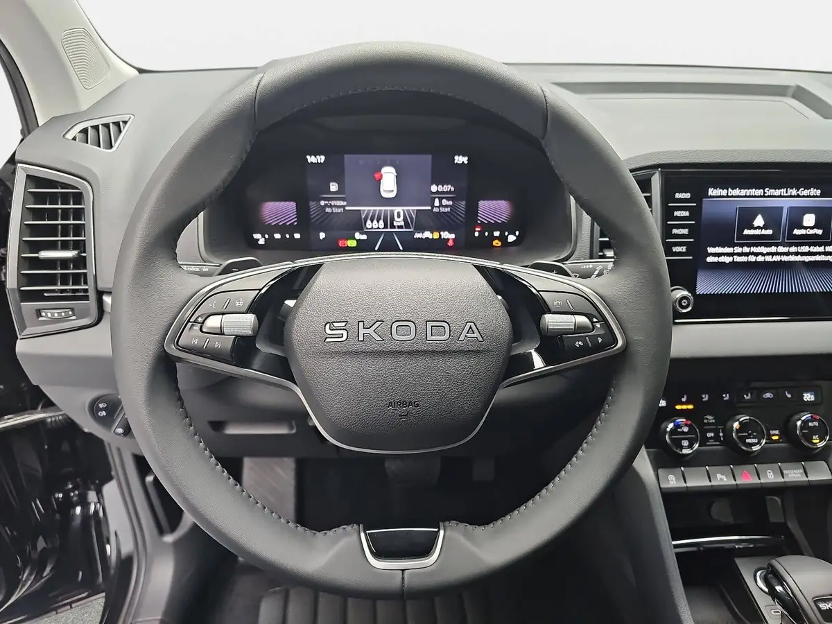 SKODA KAROQ 1.5 TSI DSG 130 JAHRE LED DAB SICHT WINTER EL.HECK