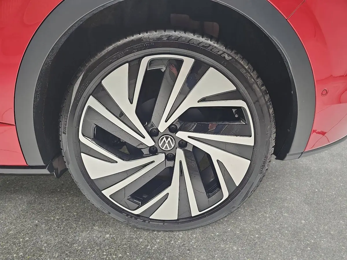 VW ID.5 PRO PERFORMANC MATRIX PANO AREAVIEW