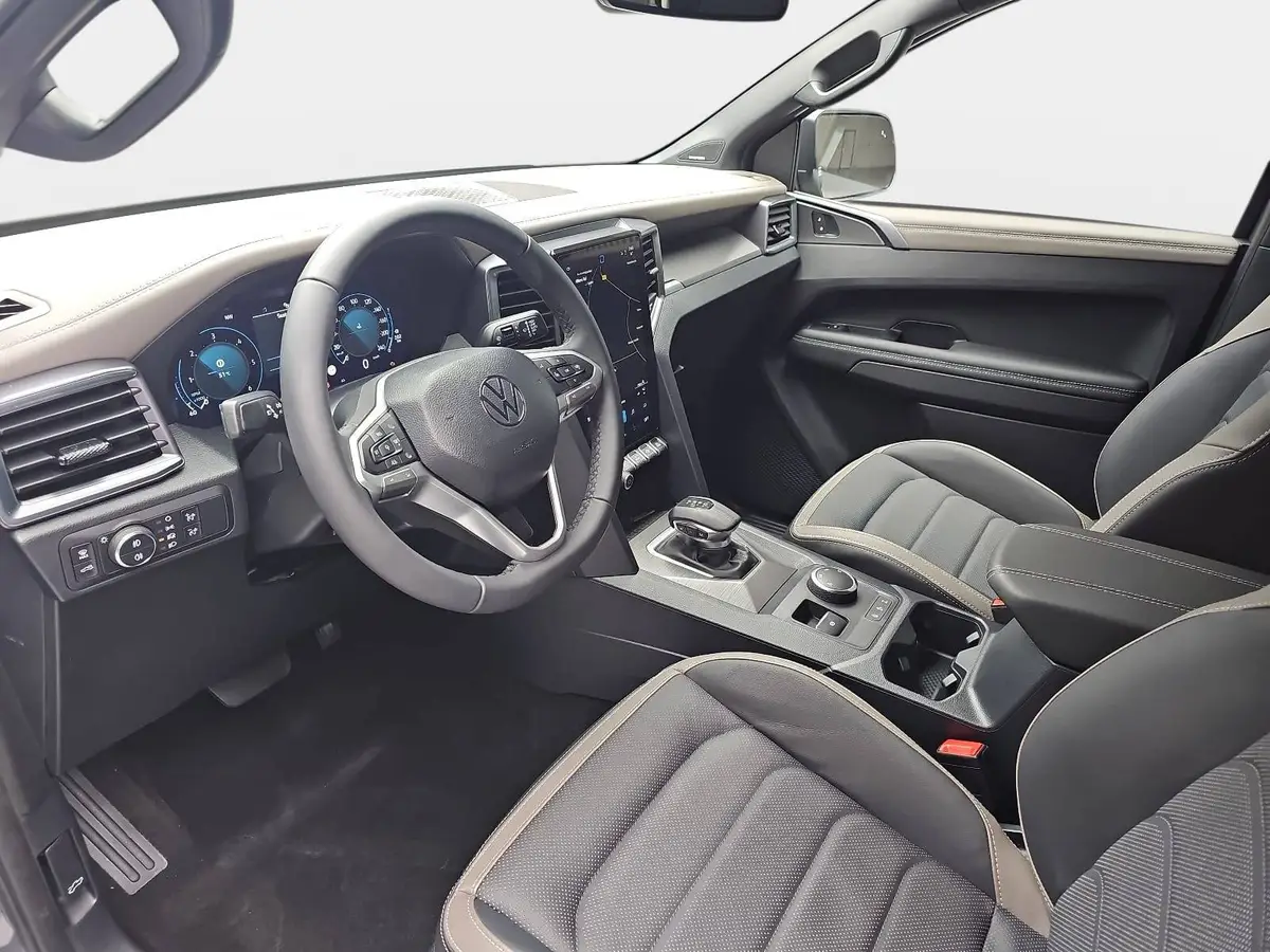 VW AMAROK 3.0 TDI AUTO. DOKA AVENTURA 4M NAVI LED AHK LM21