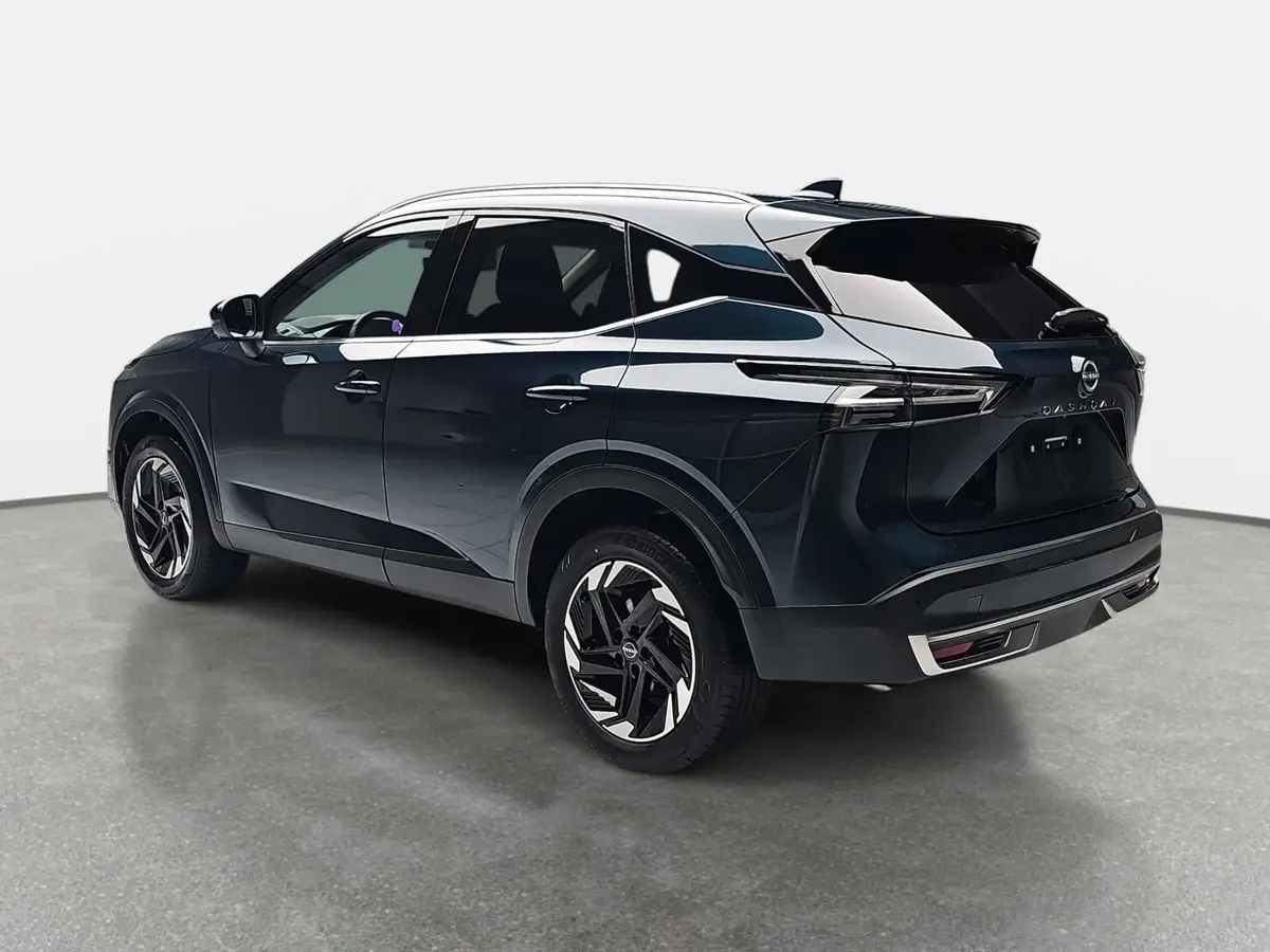 NISSAN QASHQAI 1.3 DIG-T XTRONIC N-CONNECTA PANO WINTER