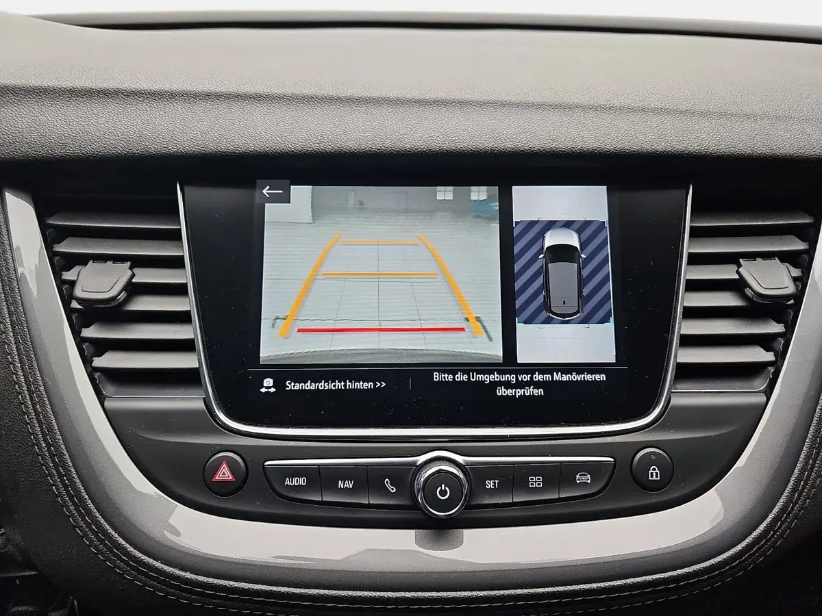 OPEL GRANDLAND X 1.2 TURBO BUSINESS INNOVATION