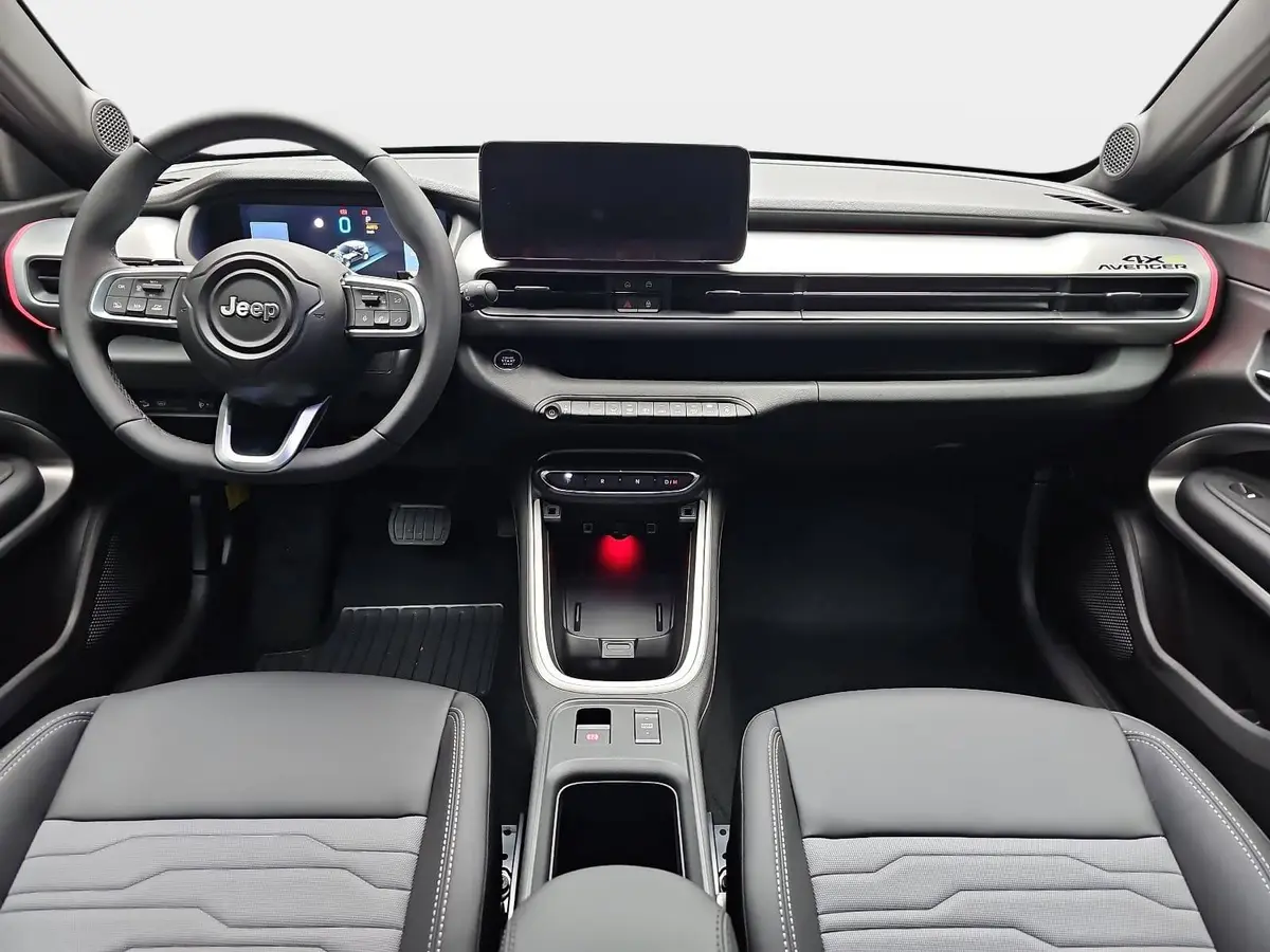 JEEP AVENGER 1.2 E-HYBRID T3 DCT 4XE OVERLAND MJ26 INFOTAINMENT & KOMFORTPAKET
