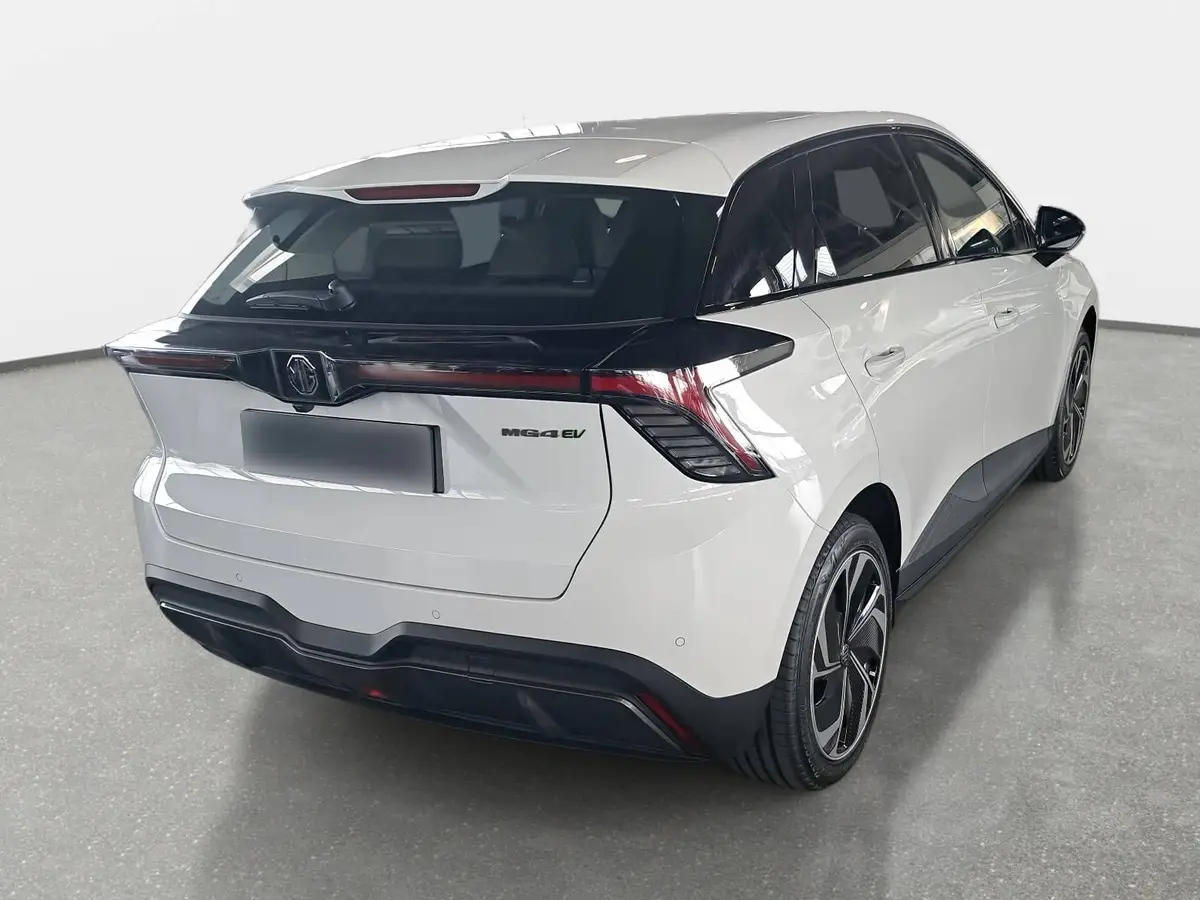 MG MG4 EV 64 KWH MY26 PREMIUM