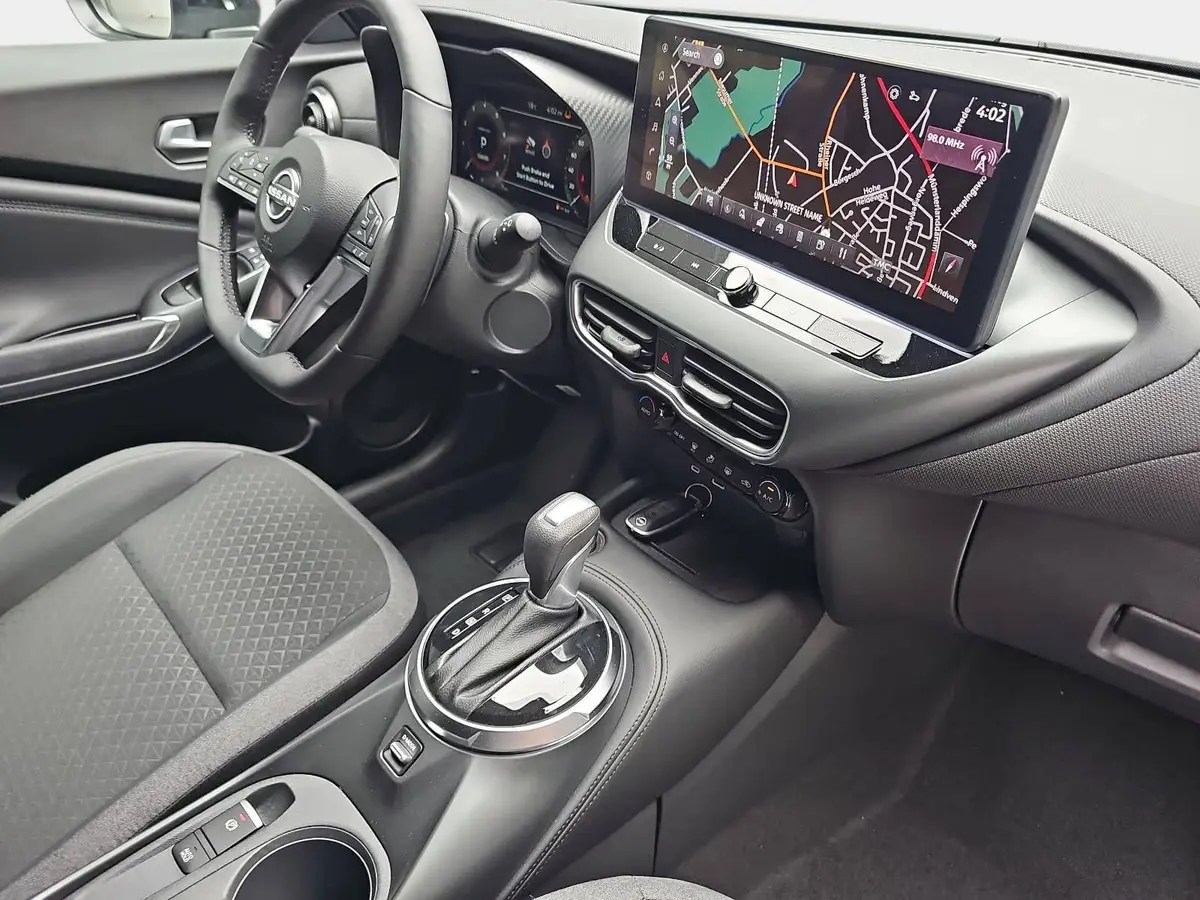 NISSAN JUKE 1.0 DIG-T 5T AUTO. N-CONNECTA NAVI WINTER