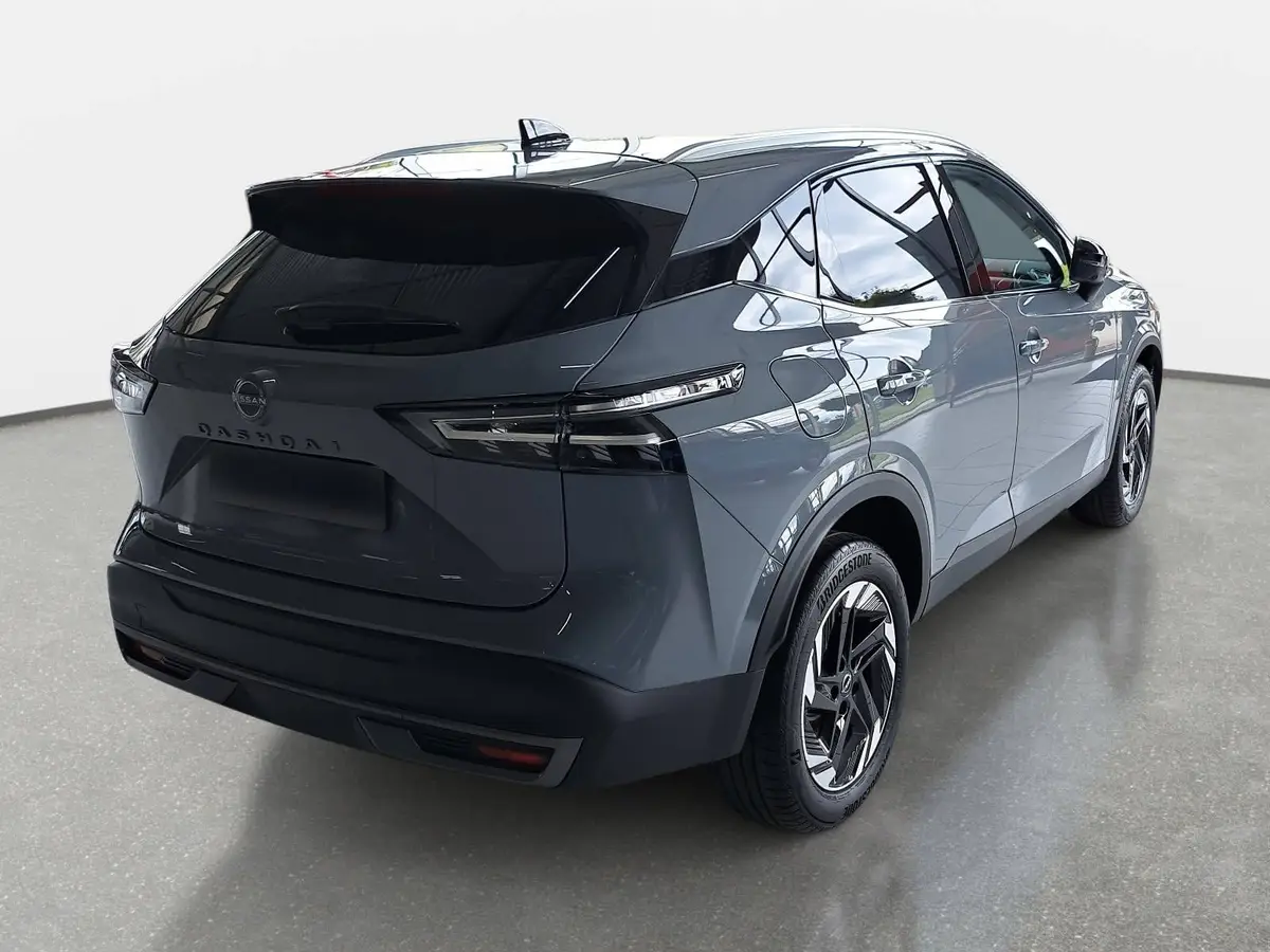 NISSAN QASHQAI 1.3 DIG-T MHEV AUTO. MJ27 N-CONNECTA WINTER EL-HECKKLAPPE PANO