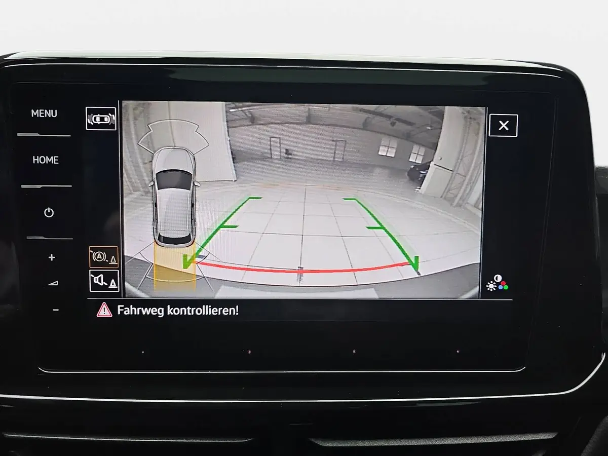 VW T-ROC 2.0 TDI DSG R-LINE NAVI LED MATRIX PANO ACC DCC AH